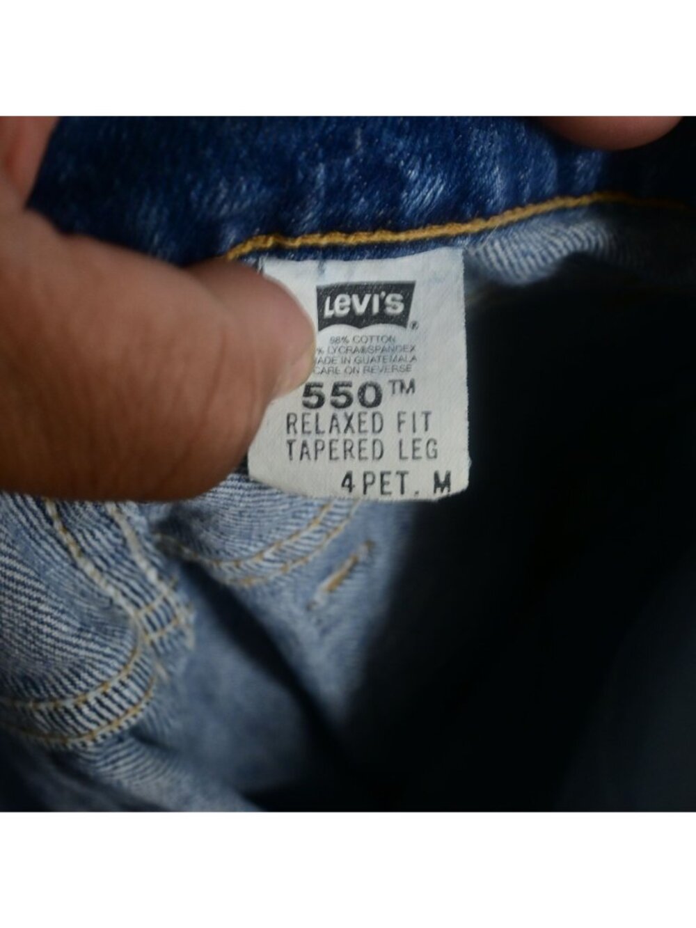 Levi's 550 Jeans Tapered Leg Relaxed Fit Size 4 Pet Dark Blue Denim Vintage - Picture 8 of 8